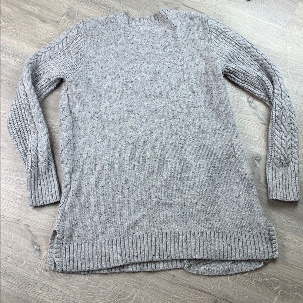 🎄 5/$30 Ruff Hewn sweater Medium - Picture 3 of 7